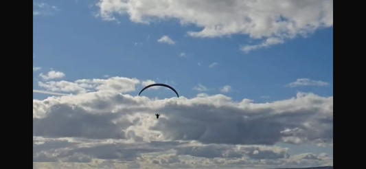 209 - Paraglider