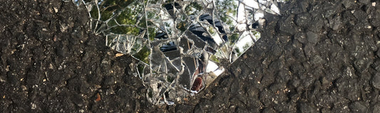 15 - Broken mirror