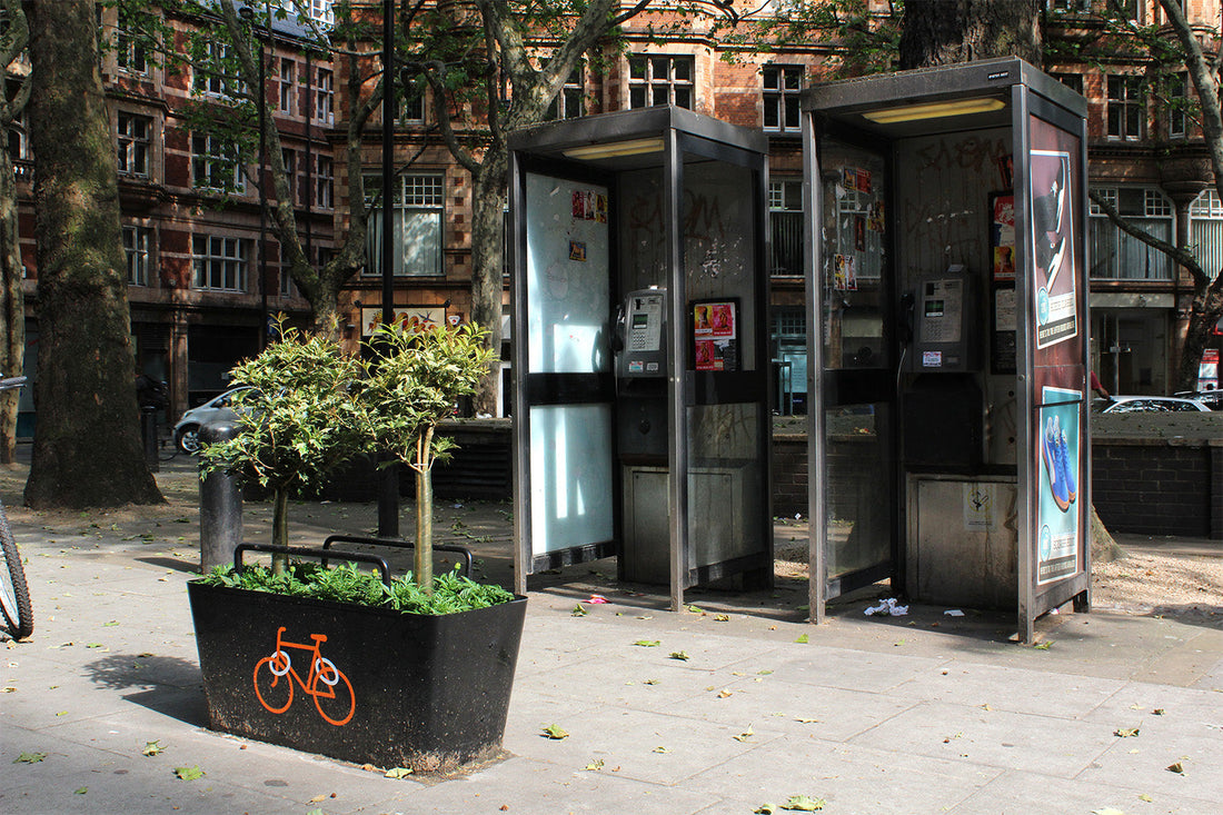 316 - 80s Phone Boxes